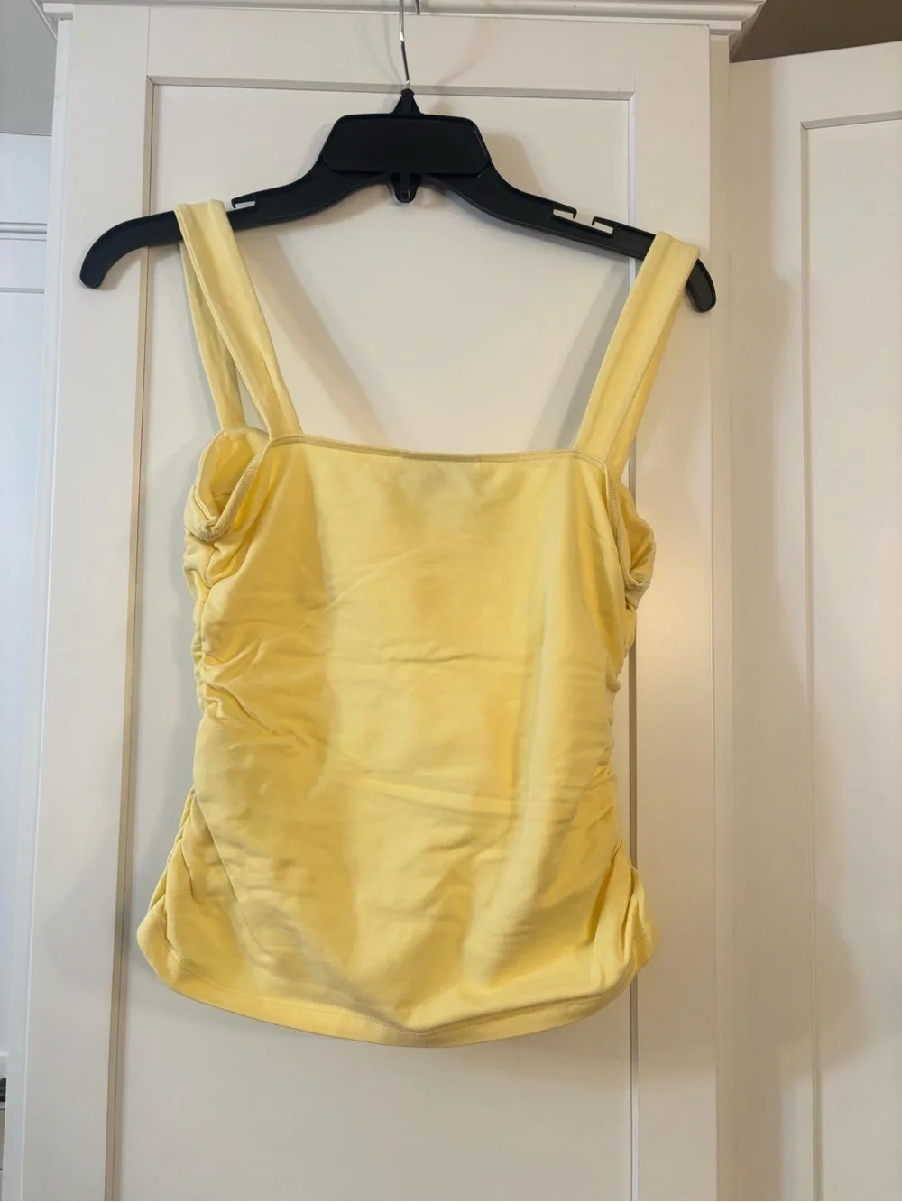 new Reformation Trish layered sweetheart neckline knit tank top in Pineapple - Picture 5 of 11
